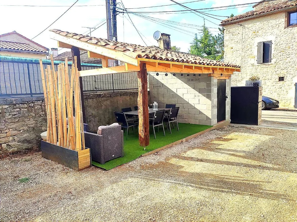 Holiday home Gite Le Lau-Kal Septfonds