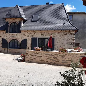 Hébergement de vacances De La Carrière, Saint-Julien-de-Piganiol