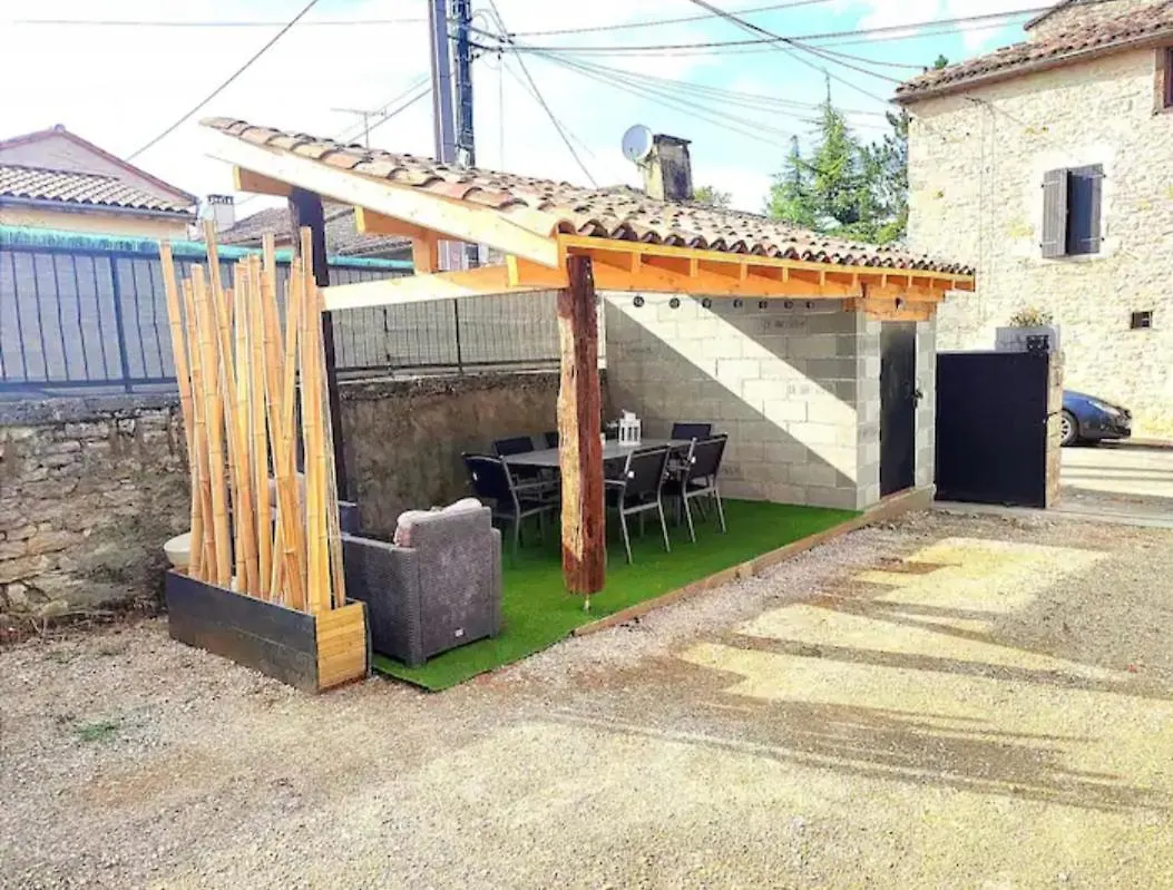Gîte Le Lau-Kal à Septfonds Hébergement de vacances